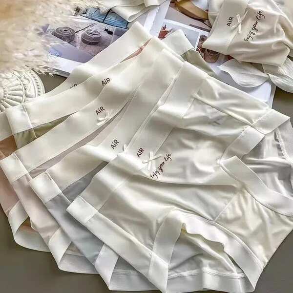 Nylon Japanese Ice Silk Traceless Underwear Women's (3 Pis ) Ultra-thin Naked Mask Pants Trousers Traceless Breathable Korean Style Girls' Briefs